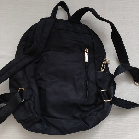 Black Oxford Cloth Backpack with 4 Layers - Picture 2 of 7